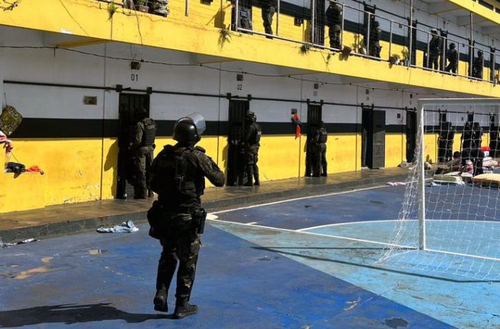 Policiais militares pediam propina em obra de shopping na Zona Oeste -  Casos de Polícia - Extra Online